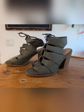 Curfew Olive Cage Lace-Up Block Heel Sandals